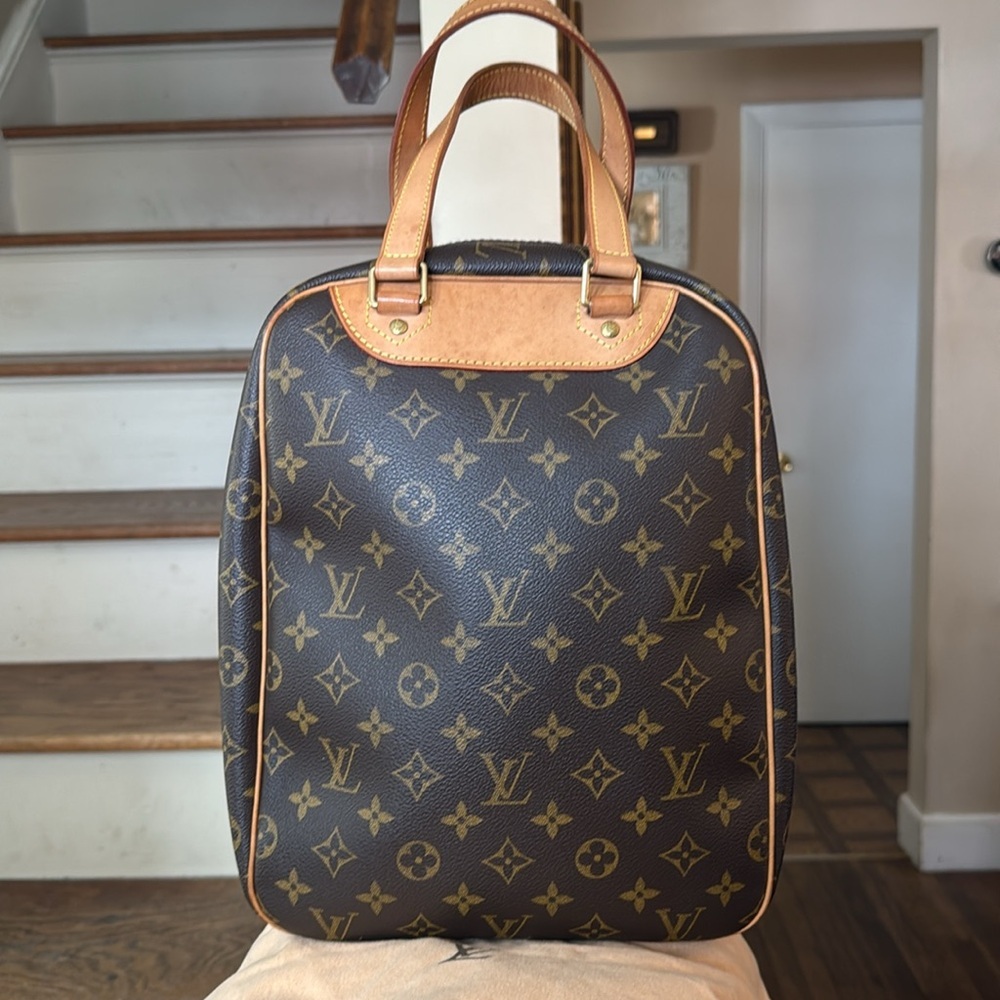 Louis Vuitton Monogram Excursion - image 2